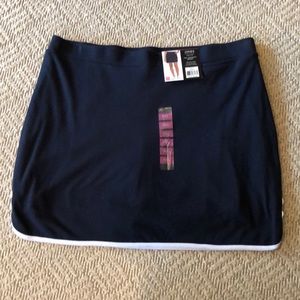 NWT Jones NY signature plus contrast skirt